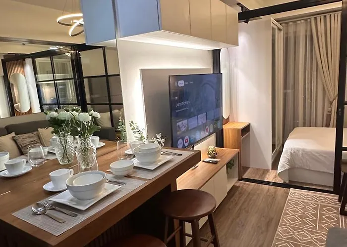 公寓 The Framehaus With Free Parking At Sonora Garden Residences, Pinas 马尼拉