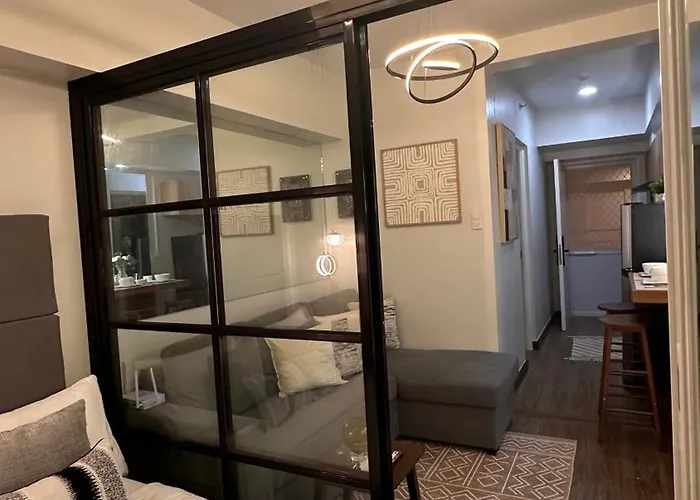 The Framehaus With Free Parking At Sonora Garden Residences, Pinas 公寓