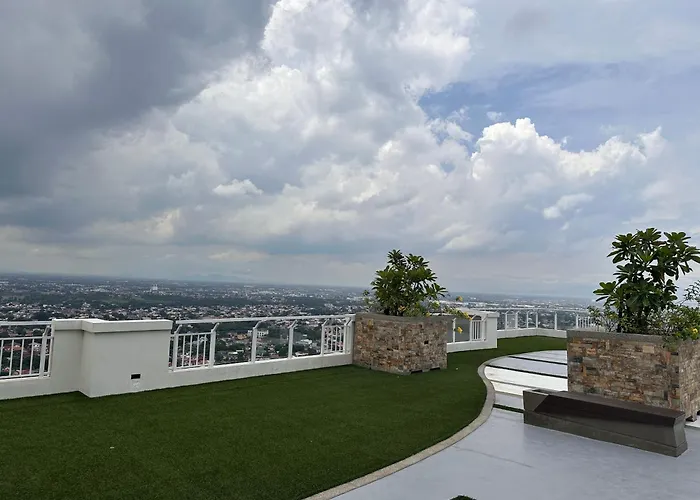 公寓 The Framehaus With Free Parking At Sonora Garden Residences, Pinas *
